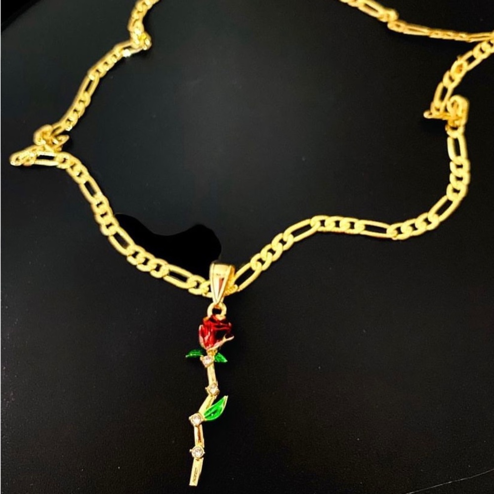 Rose necklace